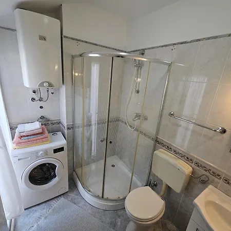 Appartamento Visnja Nv 5 - For 5 Persons, Balcony With Sea View *