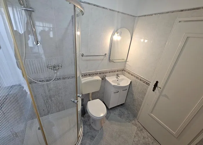 Visnja Nv 5 - For 5 Persons, Balcony With Sea View Apartment *
