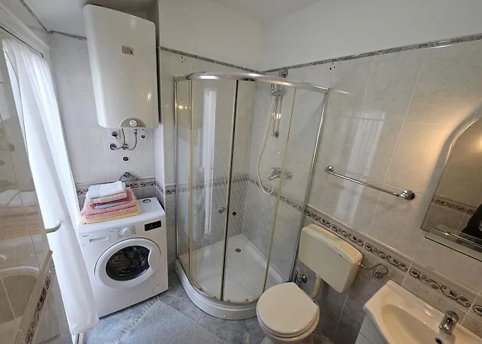 Apartment Visnja Nv 5 - For 5 Persons, Balcony With Sea View *
