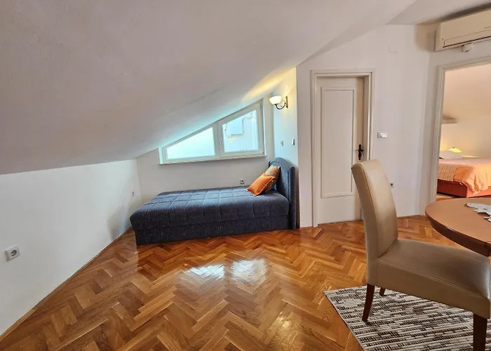 Visnja Nv 5 - For 5 Persons, Balcony With Sea View