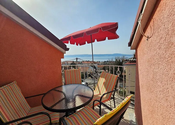 Visnja Nv 5 - For 5 Persons, Balcony With Sea View * Novi Vinodolski
