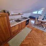 Visnja Nv 5 - For 5 Persons, Balcony With Sea View Apartment *