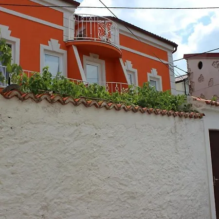 Visnja Nv 5 - For 5 Persons, Balcony With Sea View * Novi Vinodolski