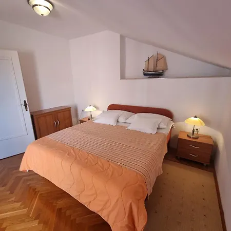 Apartamento Visnja Nv 5 - For 5 Persons, Balcony With Sea View